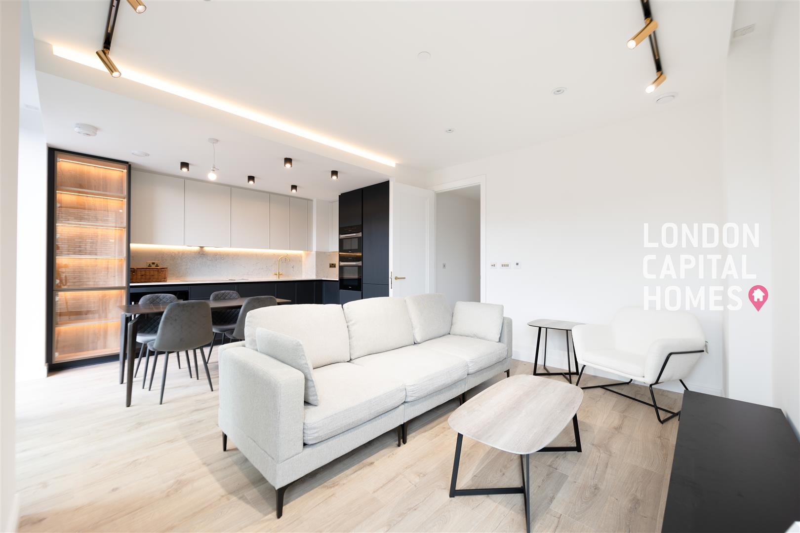 2 bed property in Siena House, 9 Bollinder Place, London